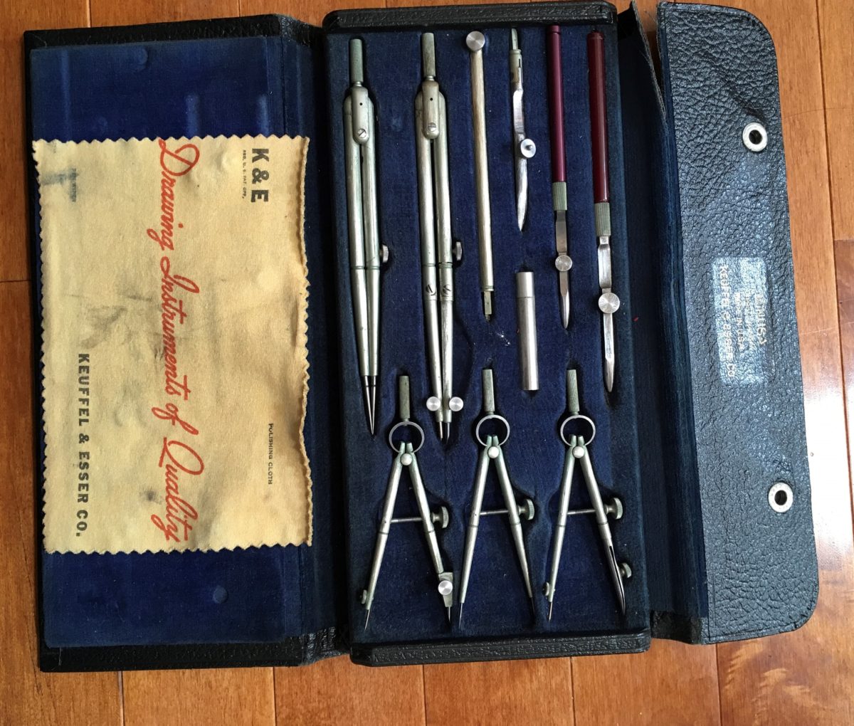 Compass Set P2057
